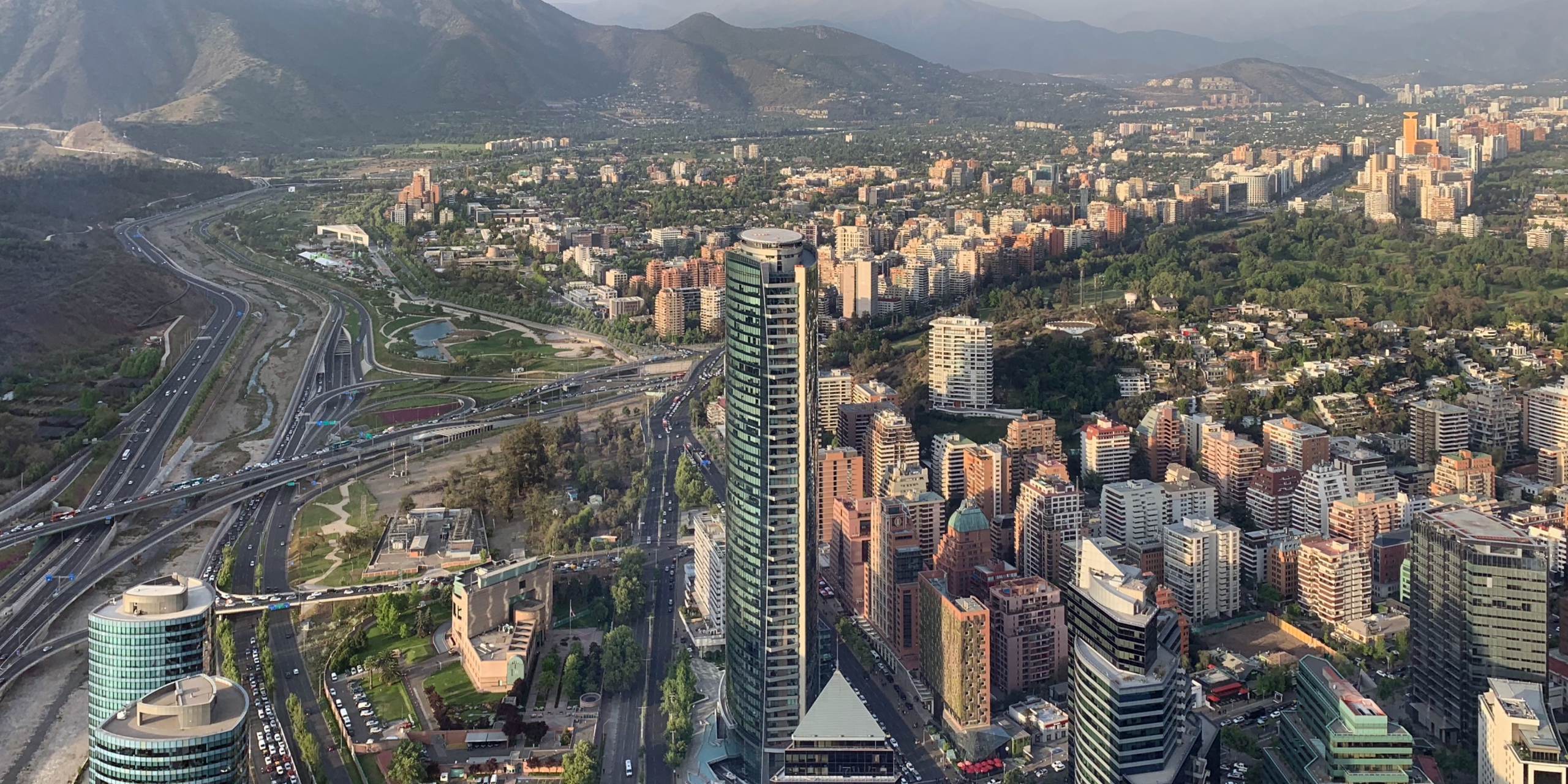 'Desde lo alto' by Iraida López Sanhattan, nombre popular del distrito financiero.